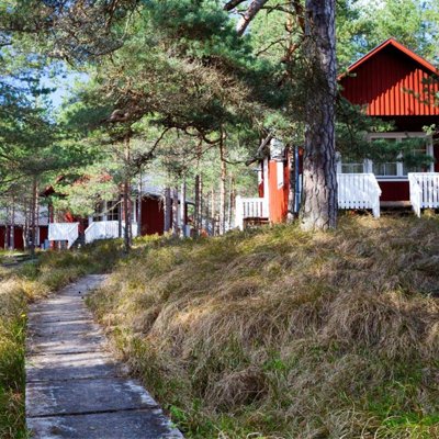 Roosta Puhkeküla / Holiday Village